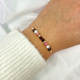 Bransoletka zodiakalna Koziorożec | kwarc dymny, howlit, rodonit, granat